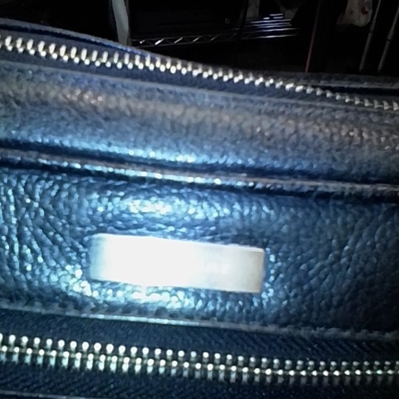 Authentic Burberry wrislet - Picture 16 of 16